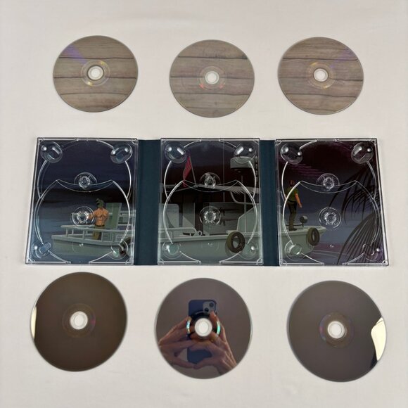 Apocalypse Now Final Cut 40th Anniversary Edition 6 Disc Set Ultra HD Blu-Ray - Picture 5 of 9